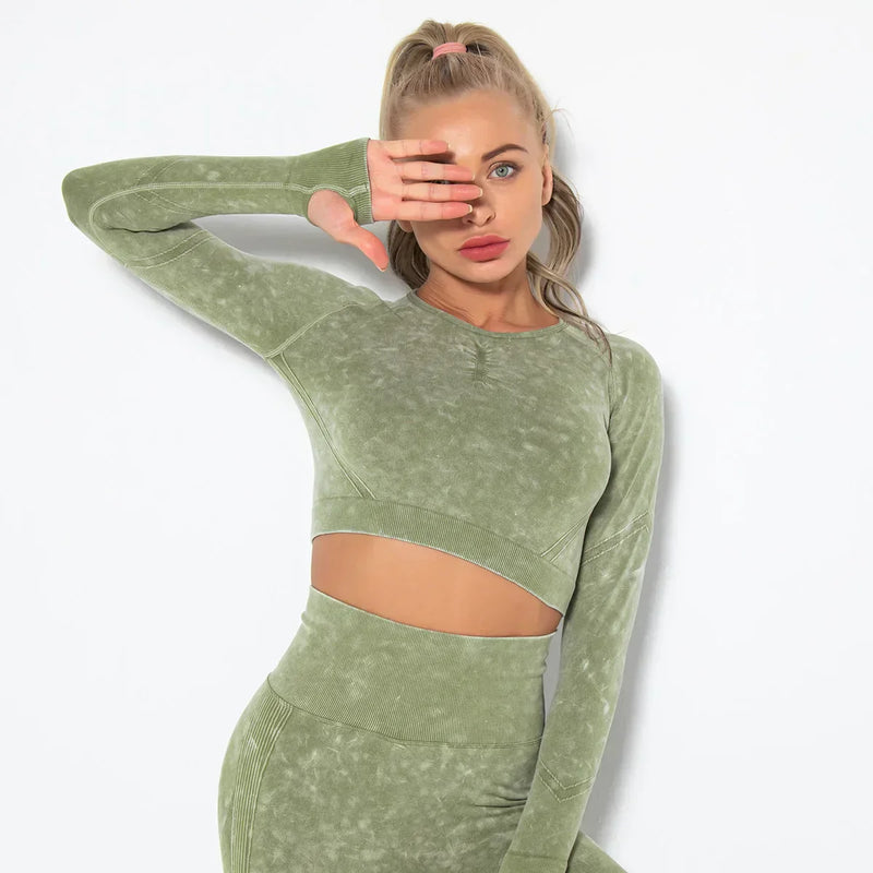 Conjunto de yoga para mujer sin costuras con top corto - Nova