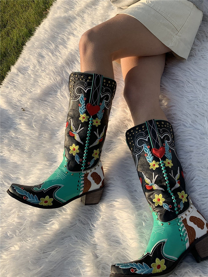 Unique Women's Cowboy Boots - Carmen