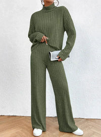 Knitted Women's Outfit - Emma
