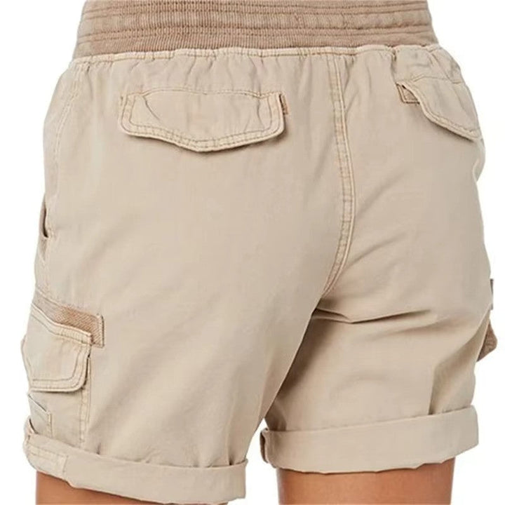 Summery Beach Shorts with Style – Chloe