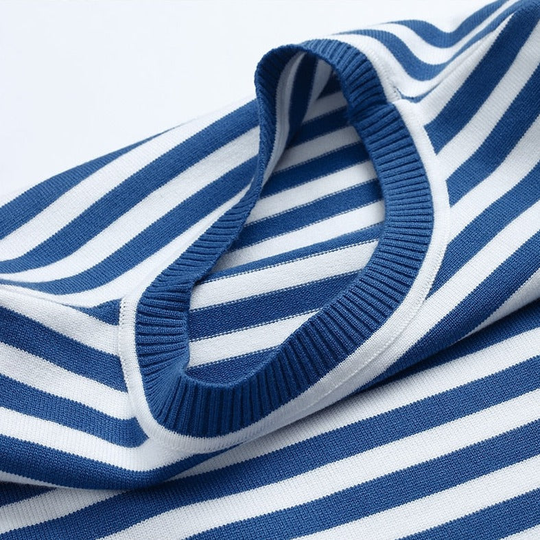 Elegant Striped T-Shirt Made of Lightweight Fabric - StripesLight