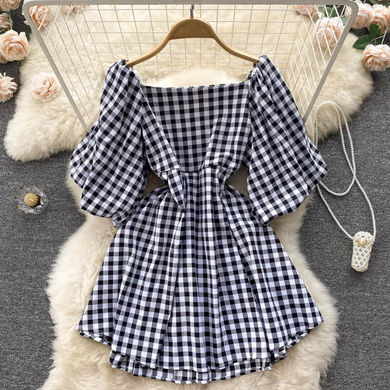 Fashionable women's dress with square neckline & puff sleeves – Selina