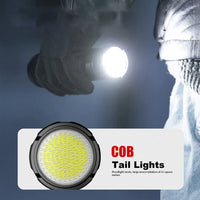 Oppladbar 10000 lumen LED-lommelykt – Striker