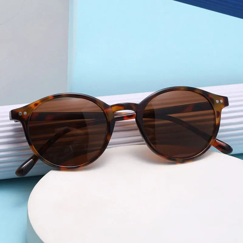 Retro Round Polarized Sunglasses - SunnyStyle