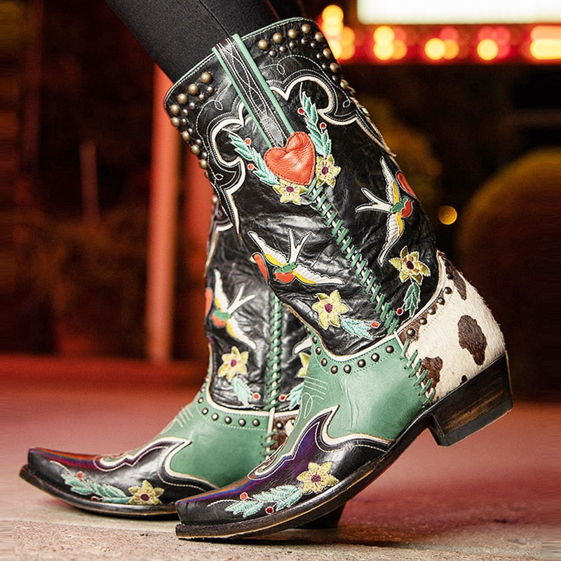 Unique Women's Cowboy Boots - Carmen