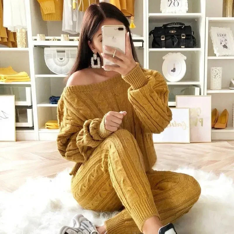 Women's Knitted Tracksuit Two-Piece Set for Autumn & Winter – Isaline