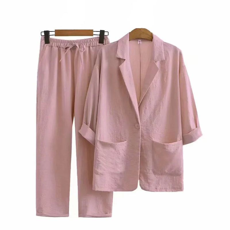 Luftig y Estiloso Conjunto de Dos Piezas con Chaqueta y Pantalón Recto para Mujer – Sorella