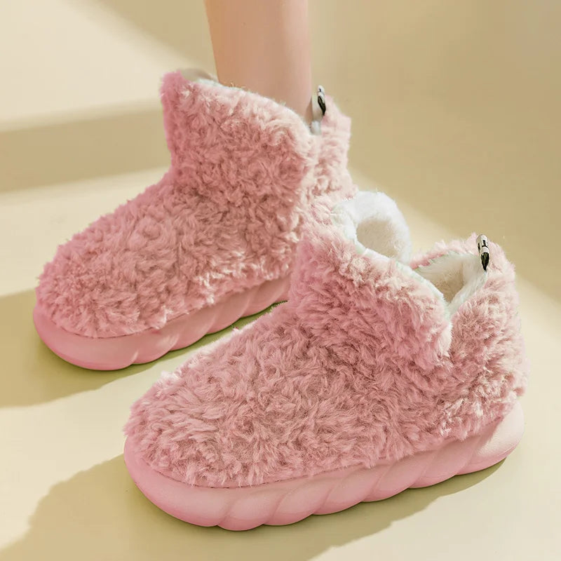 Warm women's slippers made of cotton & plush – CozySteps