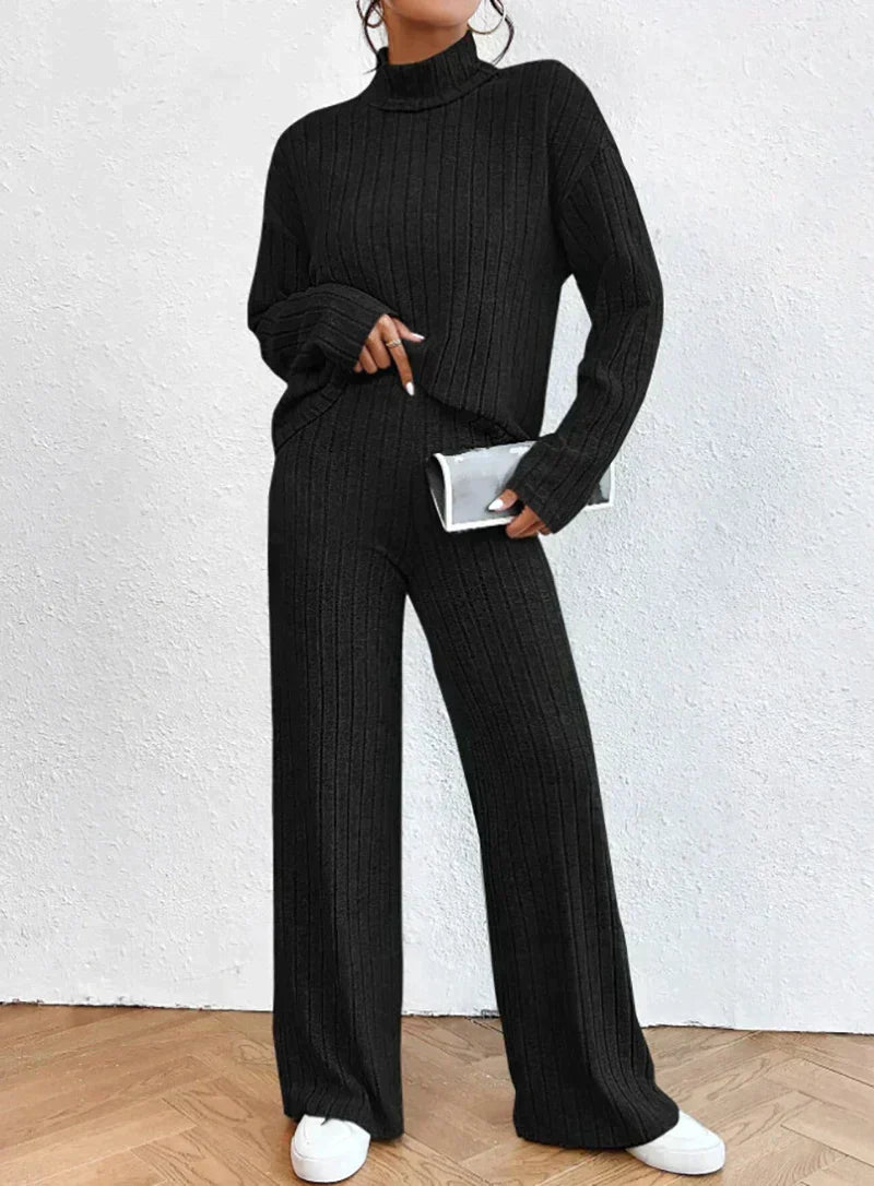 Knitted Women's Outfit - Emma