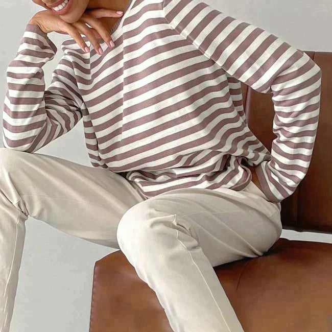 Elegant Striped T-Shirt Made of Lightweight Fabric - StripesLight