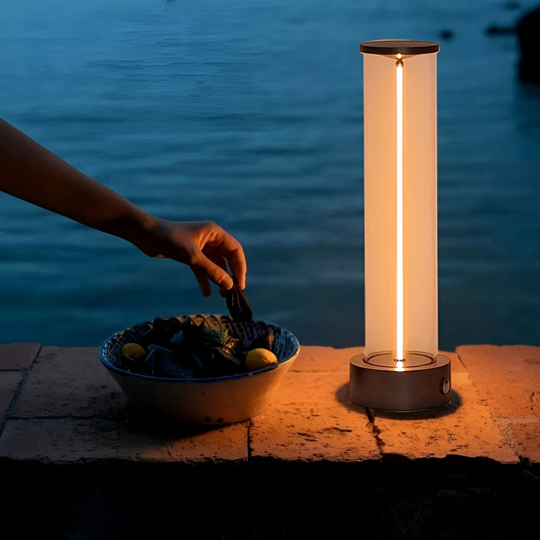 Lys sverd bordlampe med justerbar lysstyrke – Kyra