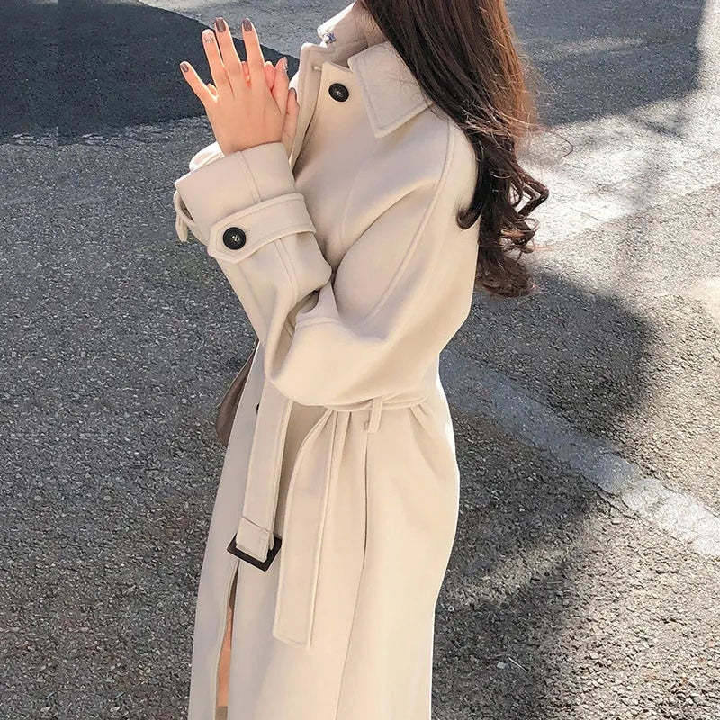 Trendy Long Women's Coat - Eveline