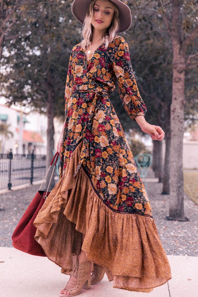 Vestido midi con estampado de flores - Lily