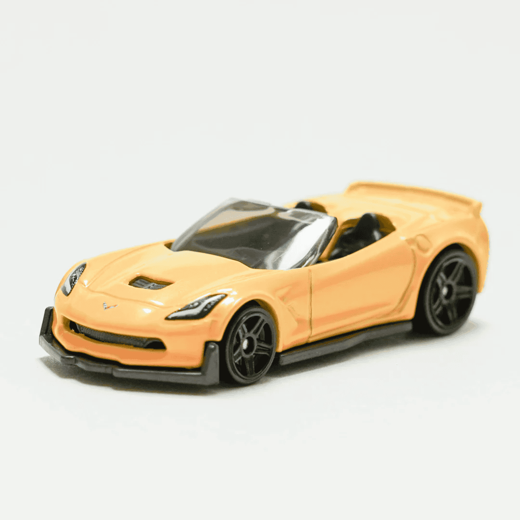 Flexible racetrack with vehicles – Zoomzy