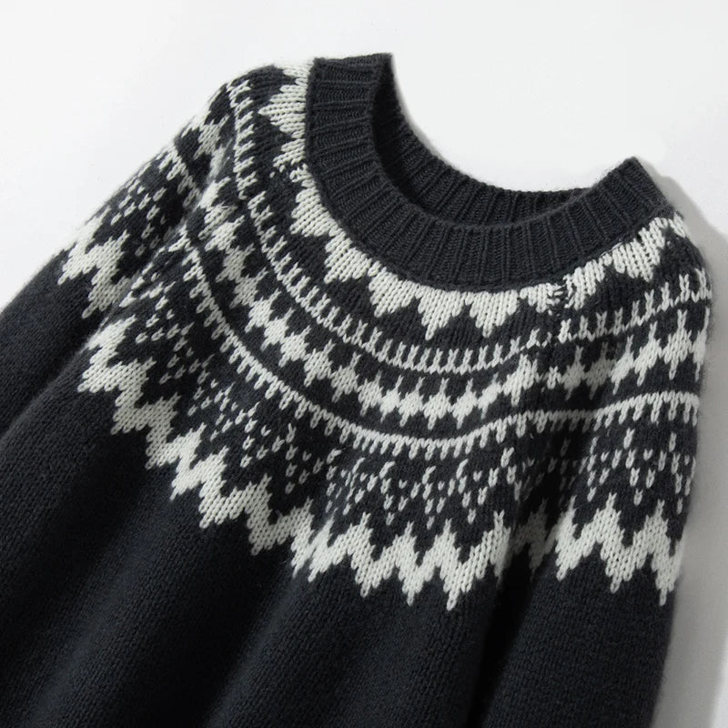 Comfortable knitted sweater for women - Chloe