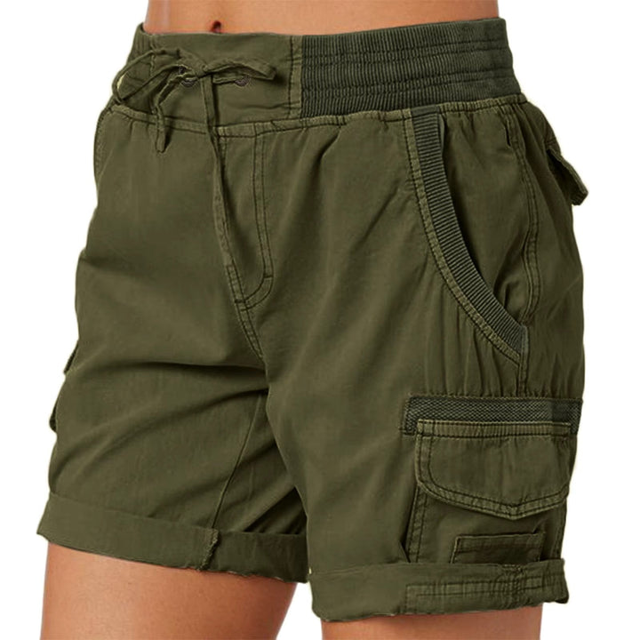 Summery Beach Shorts with Style – Chloe