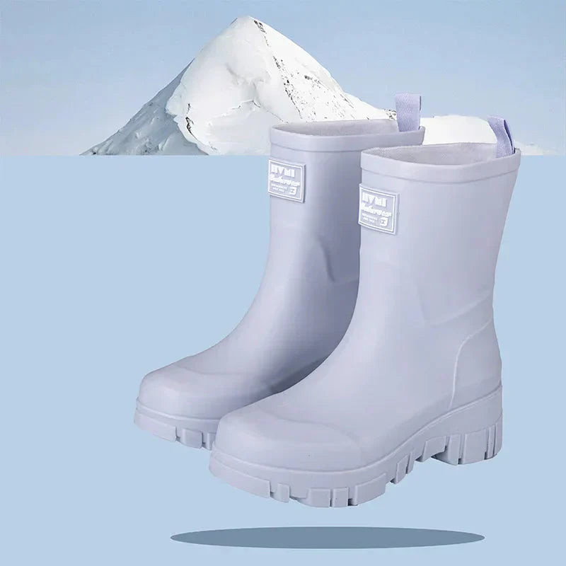 Women's Chelsea waterproof rain boots with block heel & tread sole – Saphira