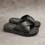 Damen Wedge-Slipper aus Lederimitat mit offener Zehenpartie – Cassy
