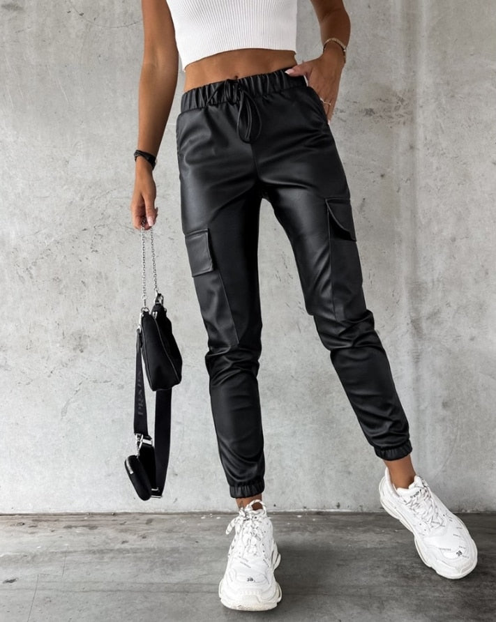 Leather-look cargo pants for women - Jade