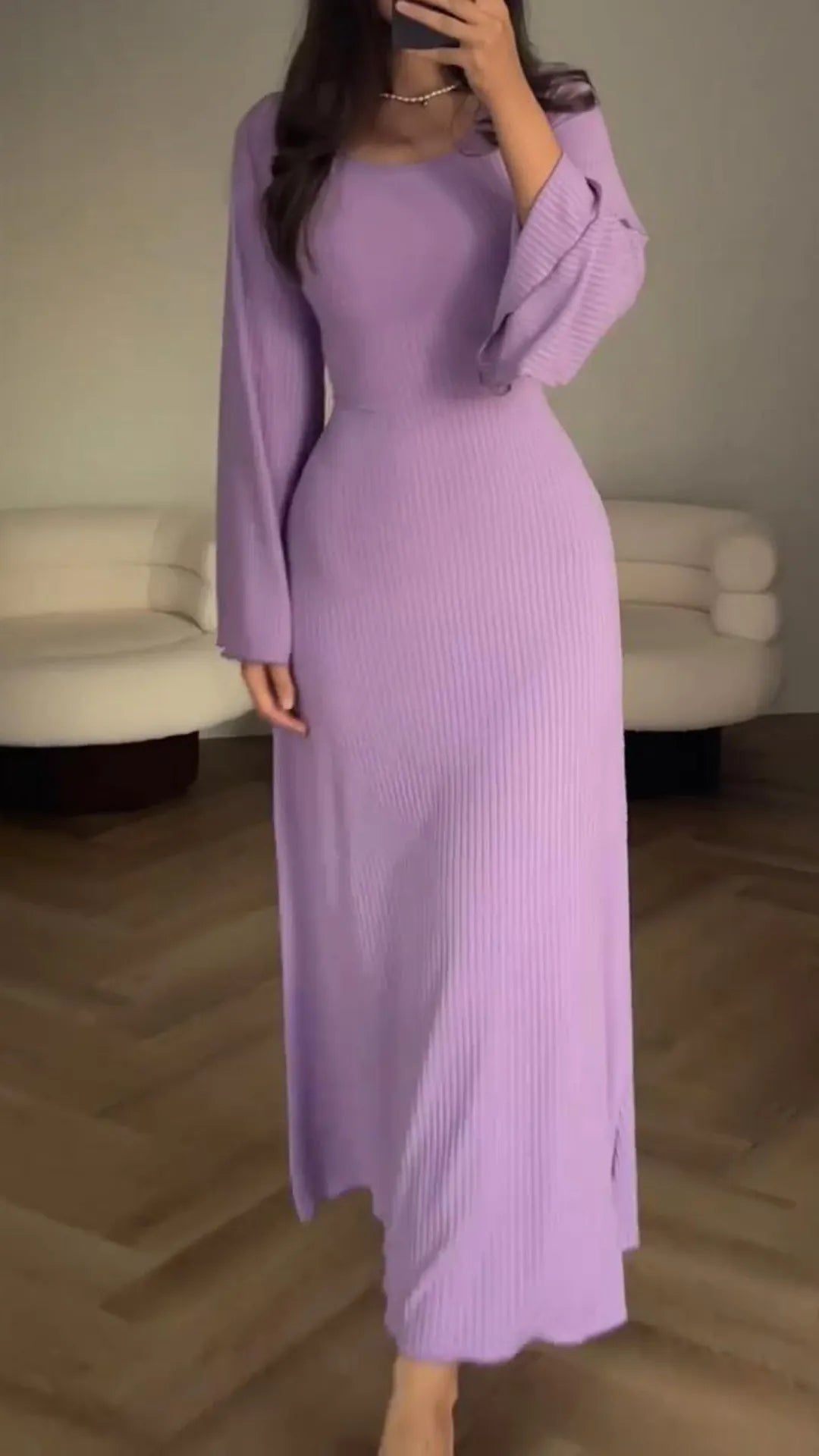 Elegant bodycon maxi dress with lacing – Valencia