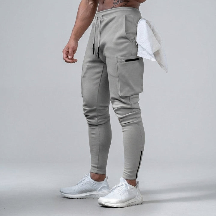 Sportliche Tapered Trainingshose - Ernest