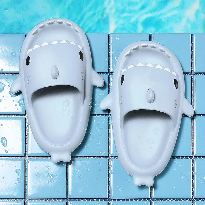 Unisex Lightweight Summer Slippers with Shark Design – FinSteps