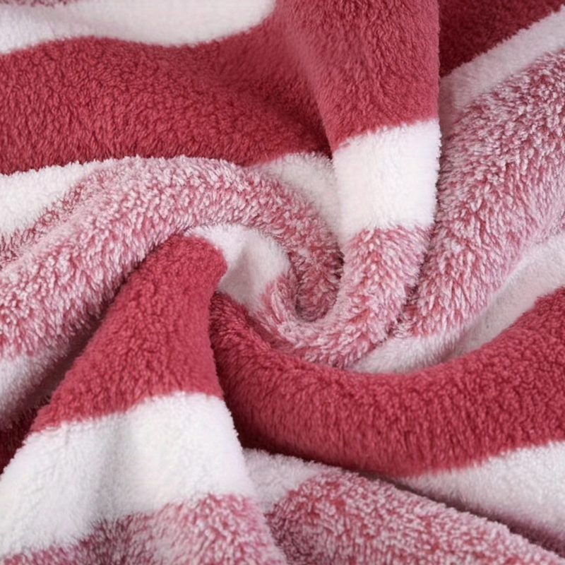 Superweiches Mikrofaser-Material - SoftThrow
