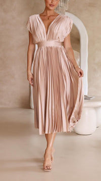 Trendy V-neck Dress with Bow Closure - Isabella