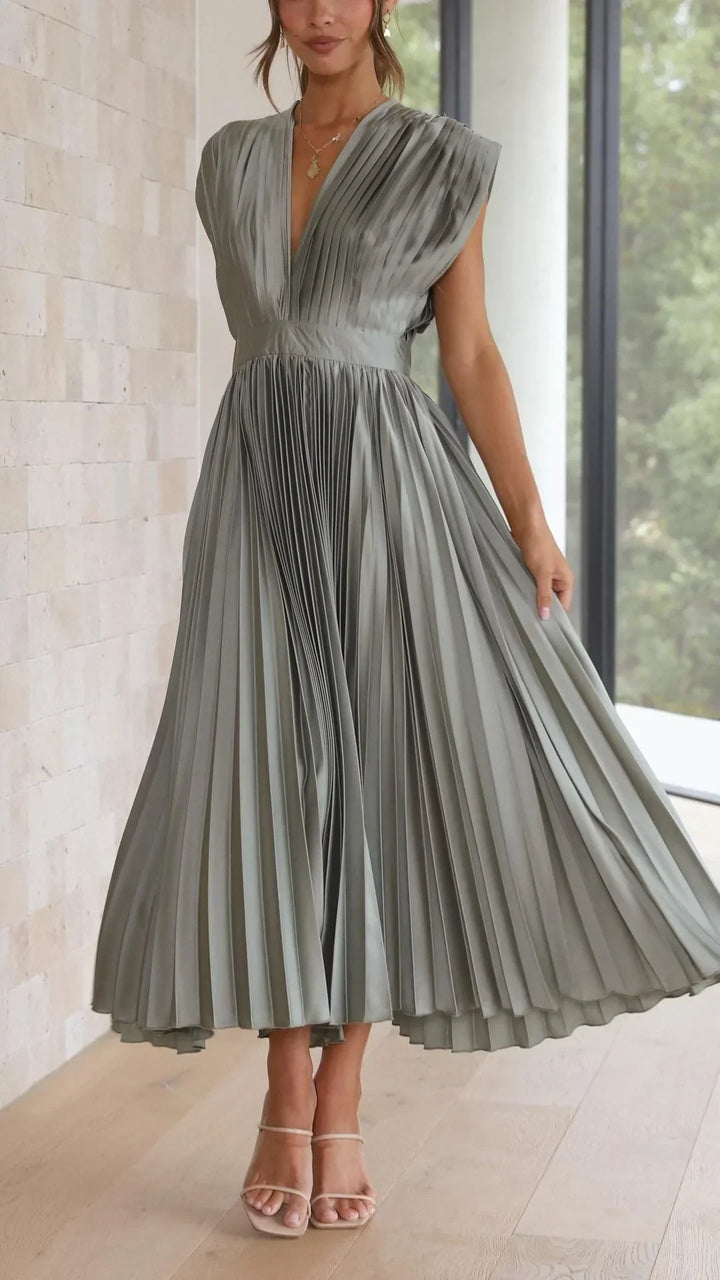 Trendy V-neck Dress with Bow Closure - Isabella