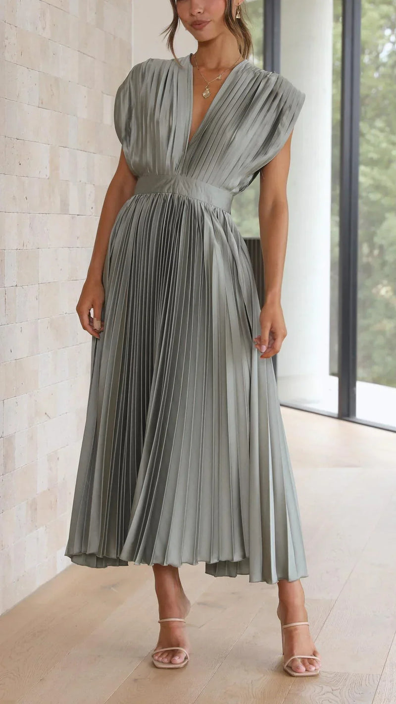 Trendy V-neck Dress with Bow Closure - Isabella