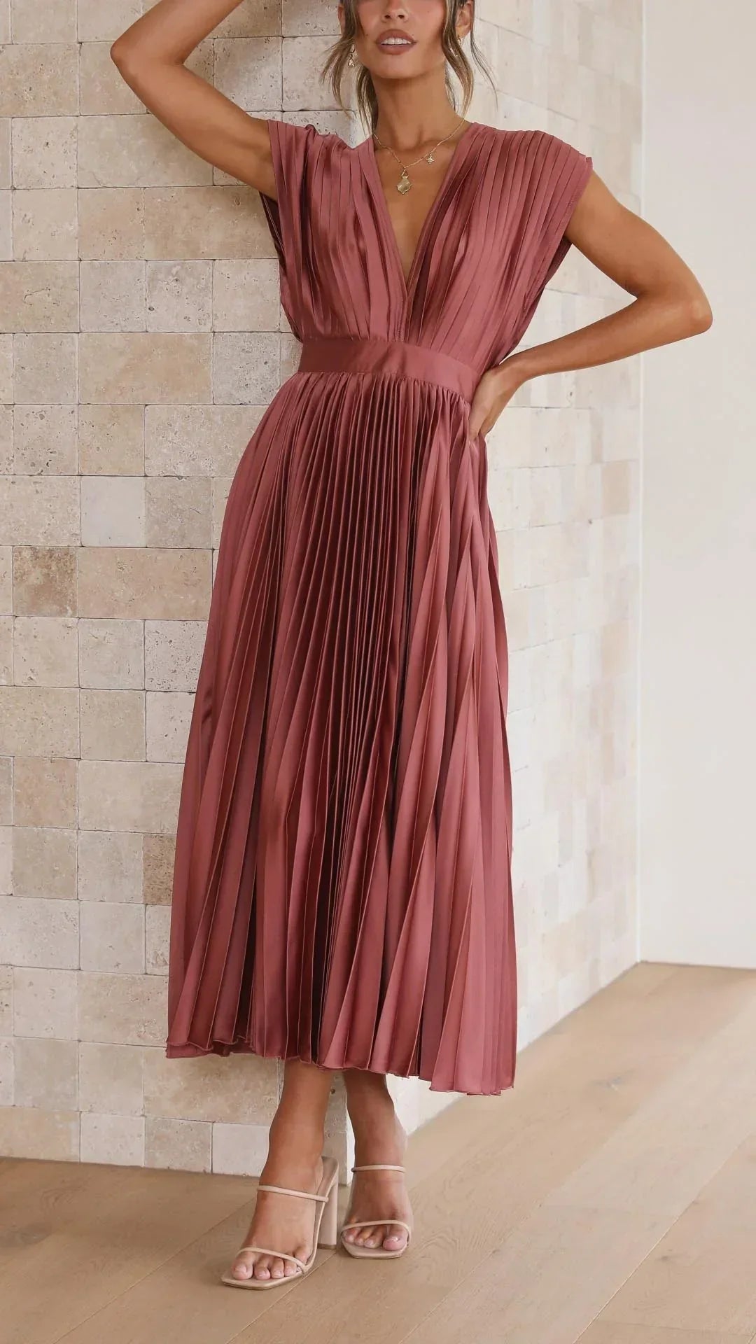 Trendy V-neck Dress with Bow Closure - Isabella