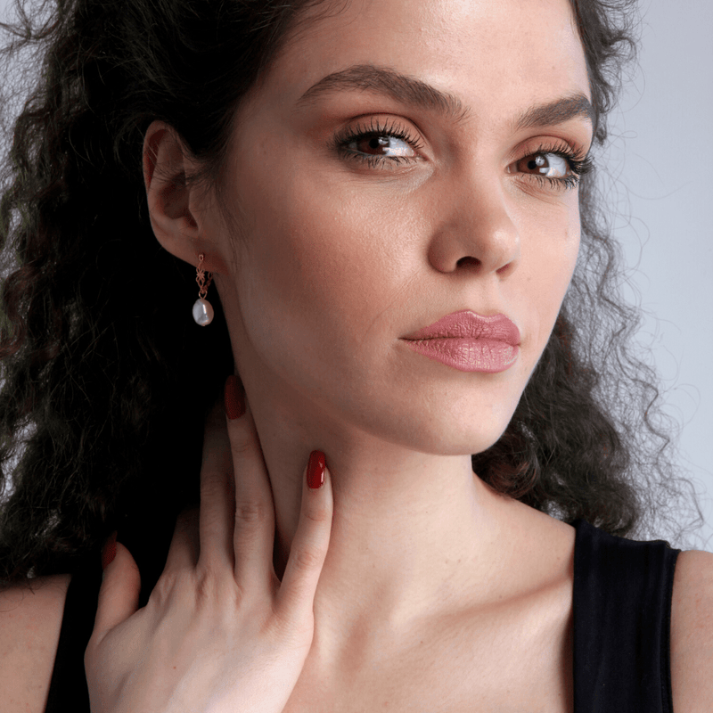 Natural Pearl Earrings – Vivienne