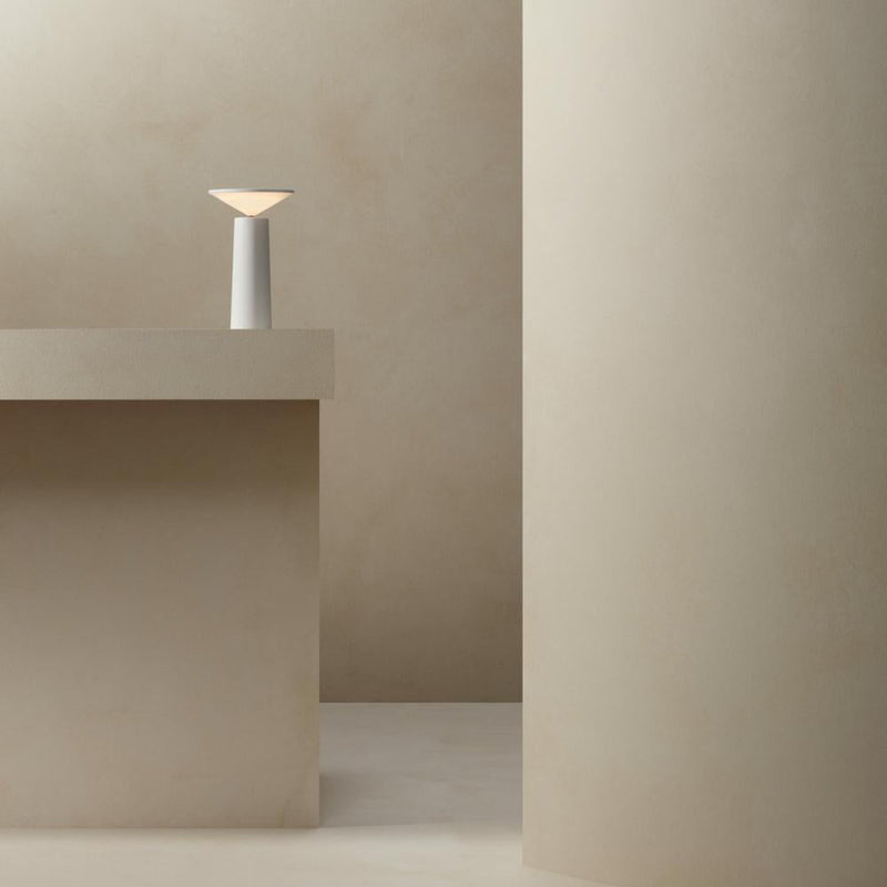 Portable Dimmable Table Lamp - LumoFlex