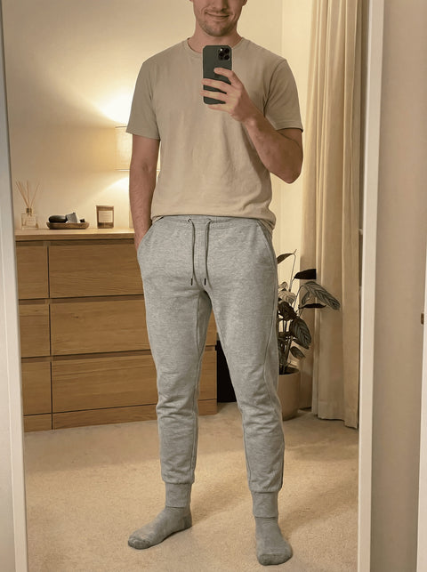 Lukas M.