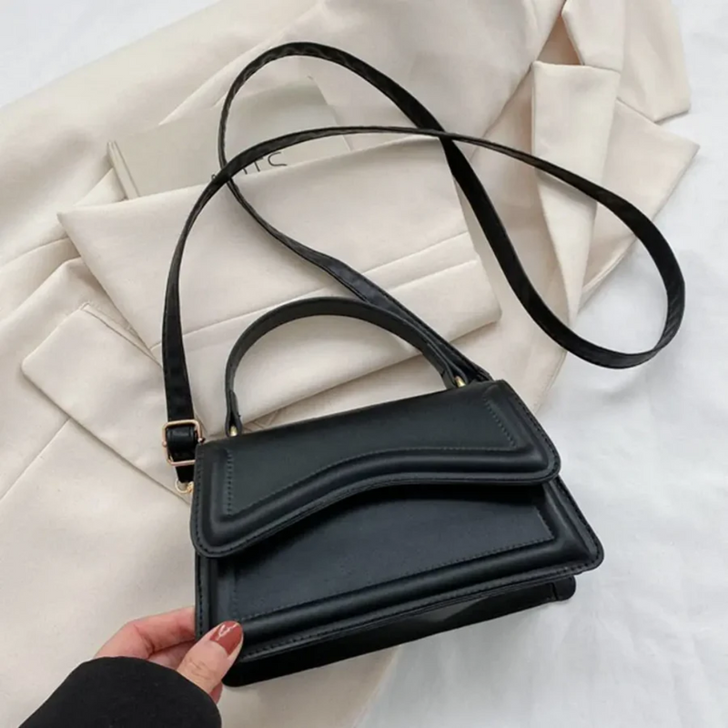 Stylish Leather Women's Shoulder Bag - LuxeClass