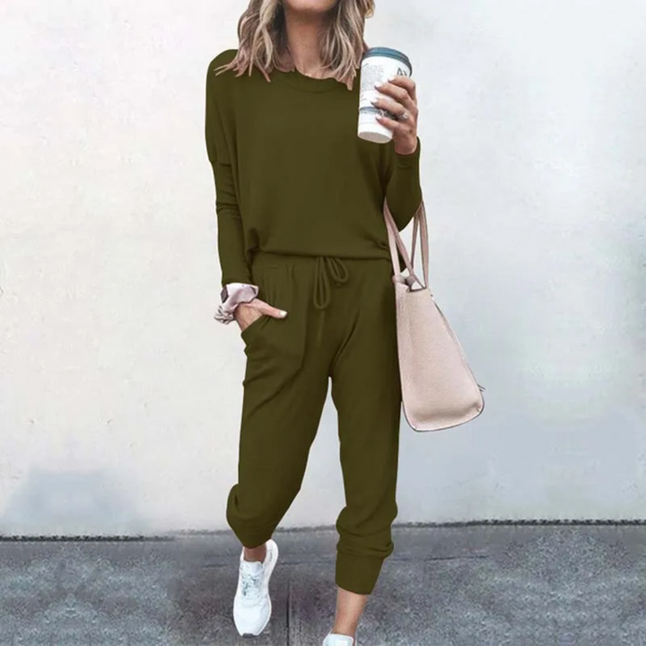Oversized Women's Tracksuit - Velana