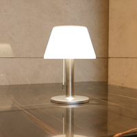 Stilvolle Solar-Tischlampe - SolarLuxe