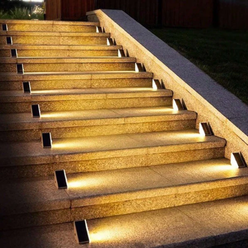 Solcelledrevet trappebelysning – SolarStep
