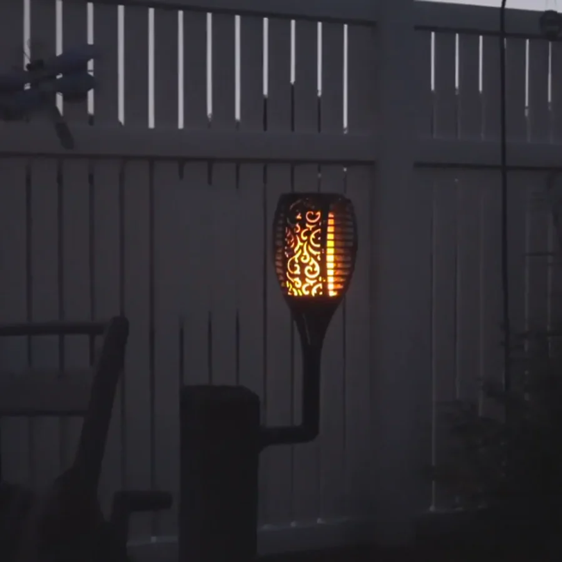 Havelygter med LED-belysning - SolarFlame