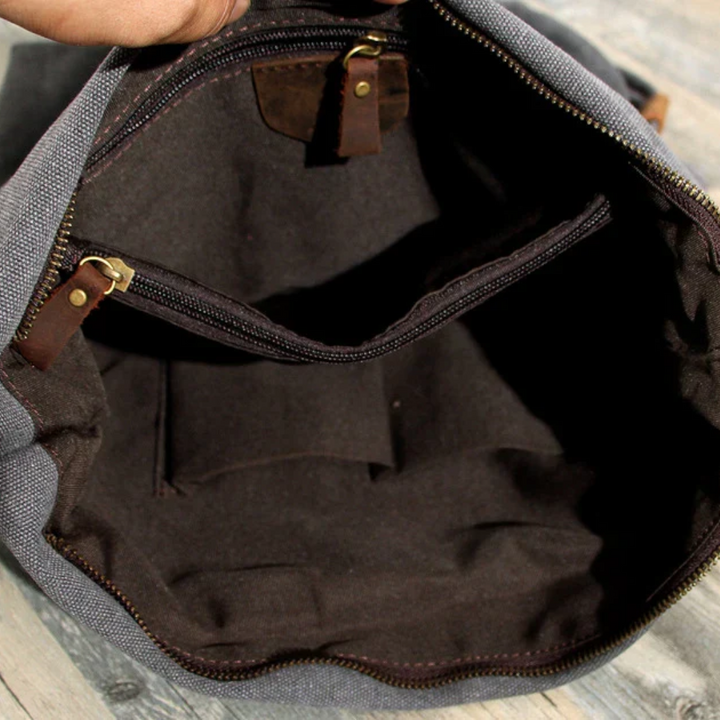 Comfortable and Stylish Shoulder Bag with Soft Exterior - SoftEase