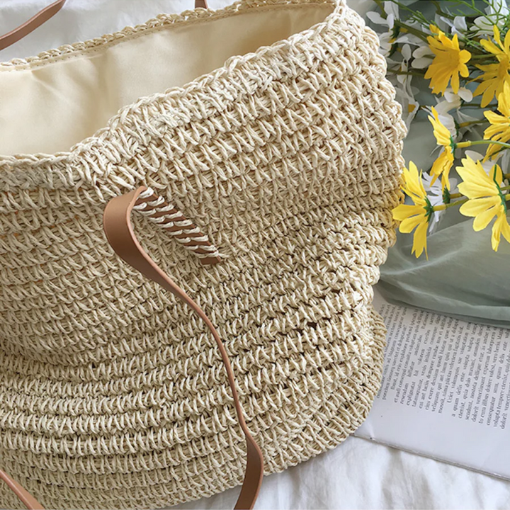 Spacious Handbag with Durable Shoulder Strap - TerraWoven