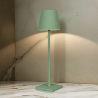 Lámpara de mesa recargable inalámbrica multifuncional - NordicAura