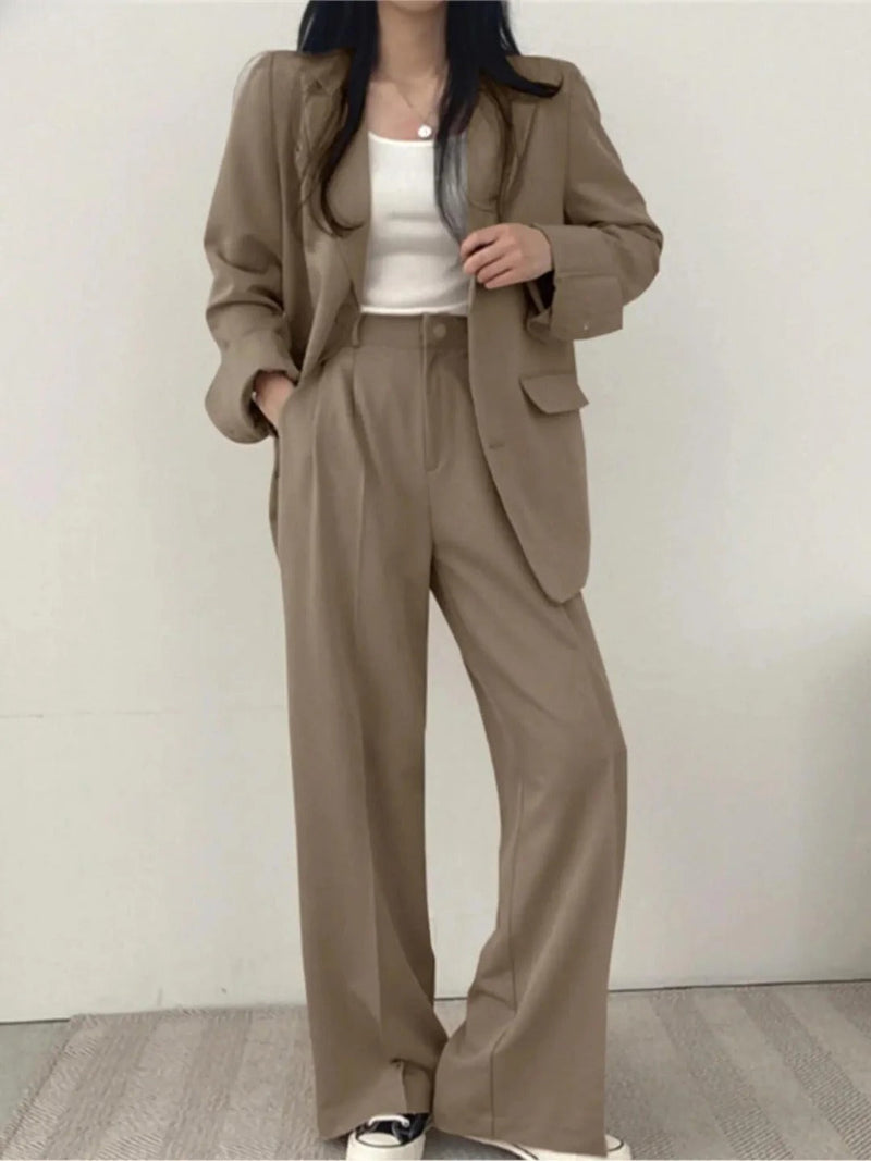 Women's Two-Piece Set Made of Stretch Fabric – Sofia