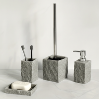 Vier Teiliges Badaccessoire Set - Gravorn