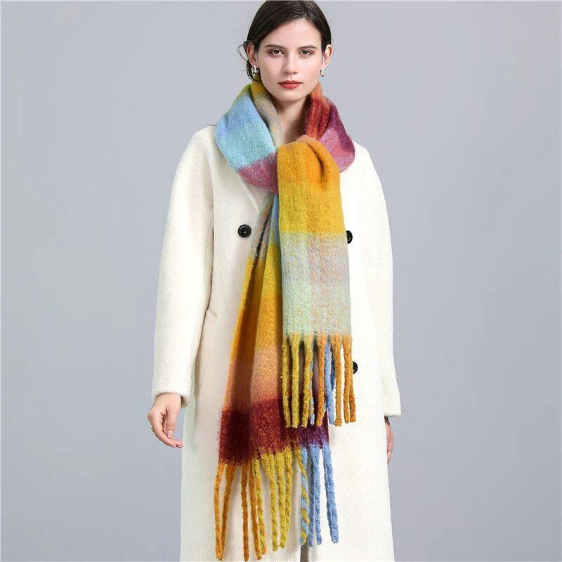 Trendy Checked Women's Scarf - Elira