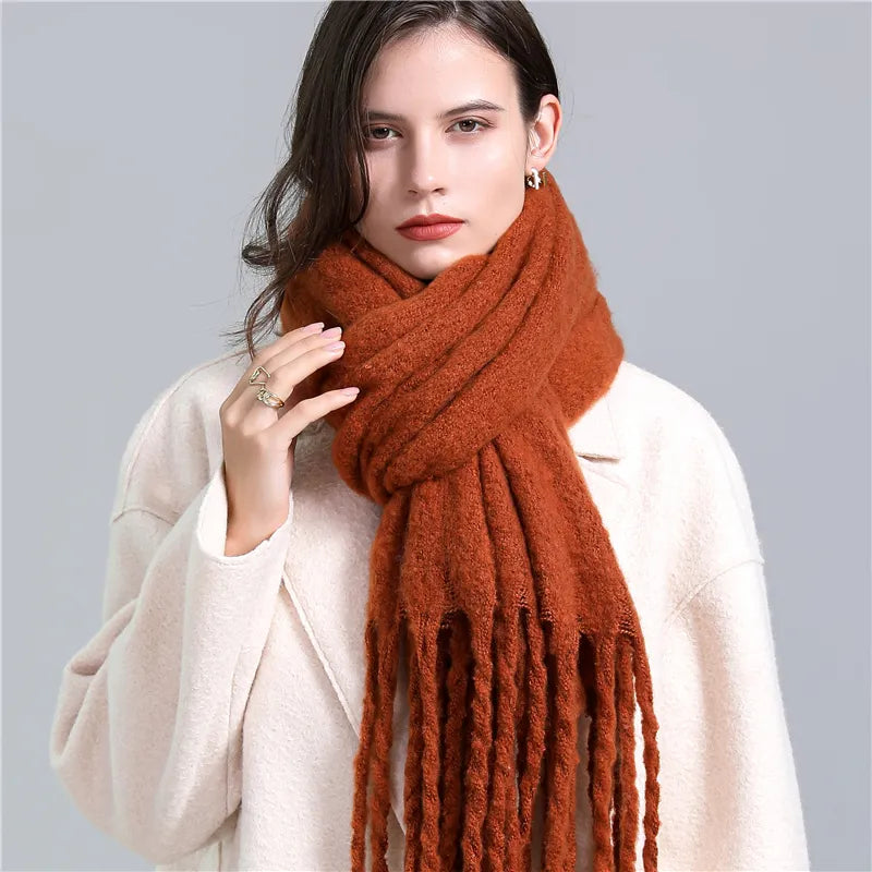 Trendy Checked Women's Scarf - Elira