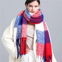 Trendy Checked Women's Scarf - Elira