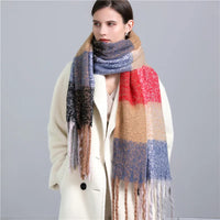 Trendy Checked Women's Scarf - Elira