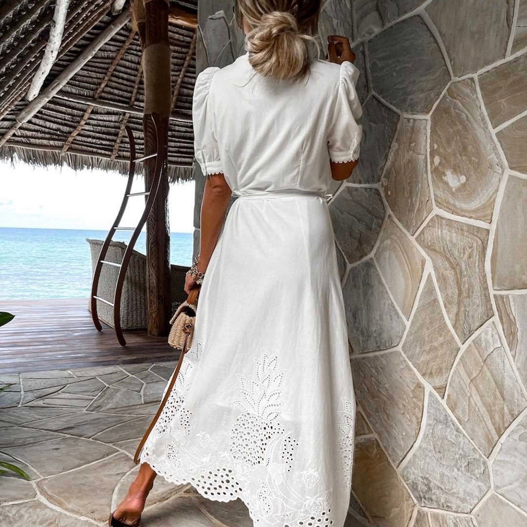 Vestido maxi con bordado – Celeste