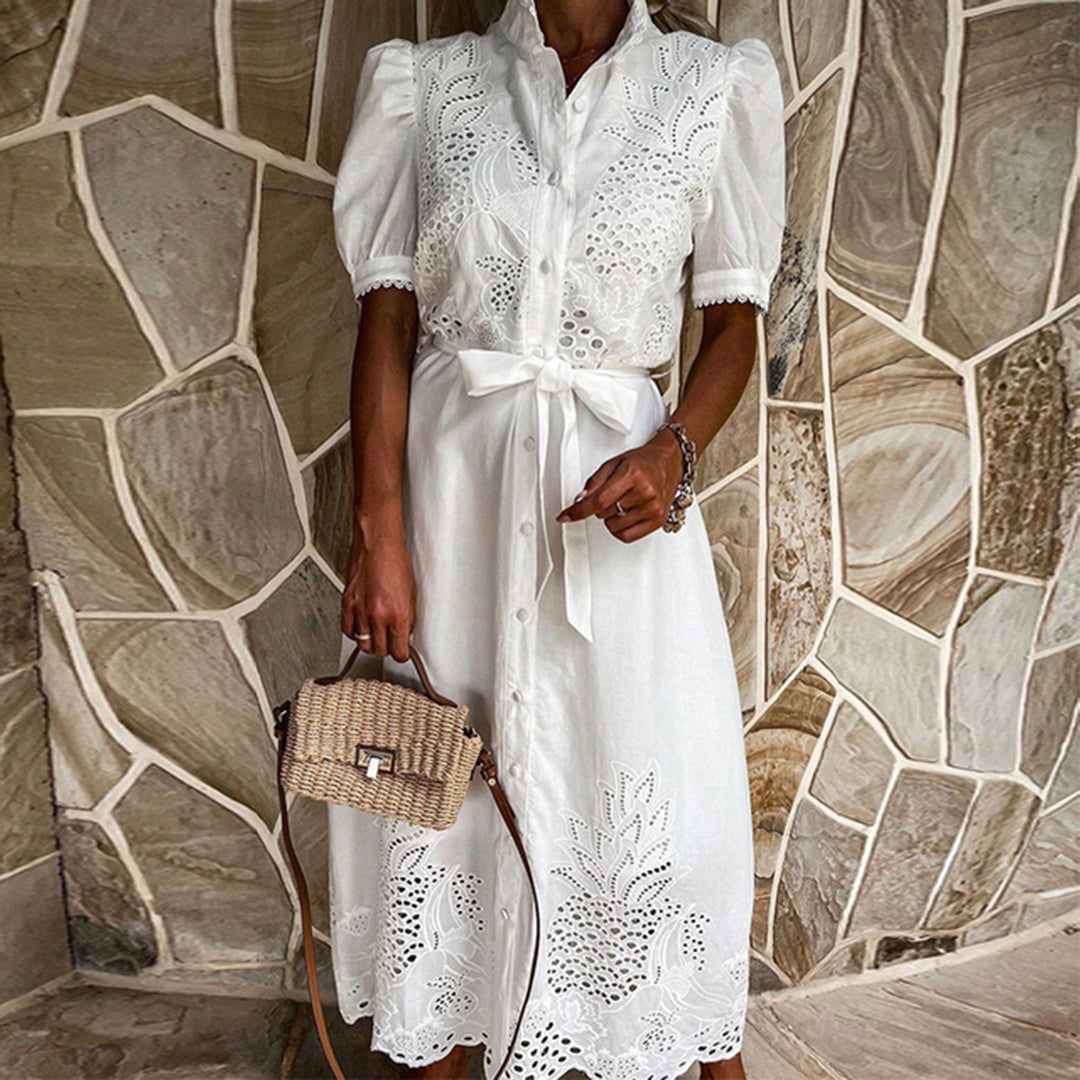 Vestido maxi con bordado – Celeste